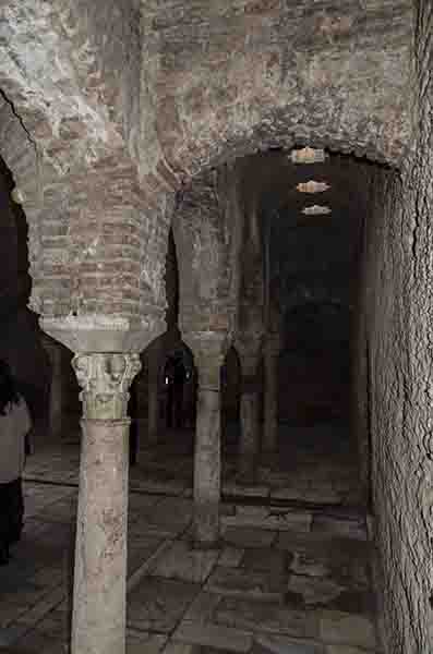 Granada 179 - el Bañuelo - baños árabes.jpg